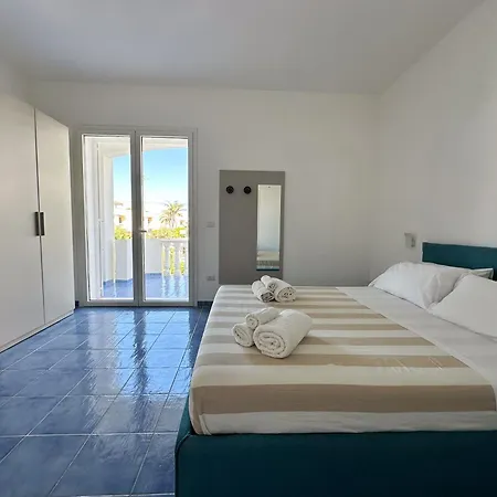 Guest house Itinera Baia - 3*